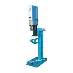Hollow plate welding machine