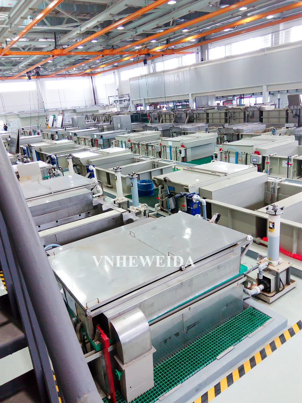 dây chuyền xử lý bề mặt 1