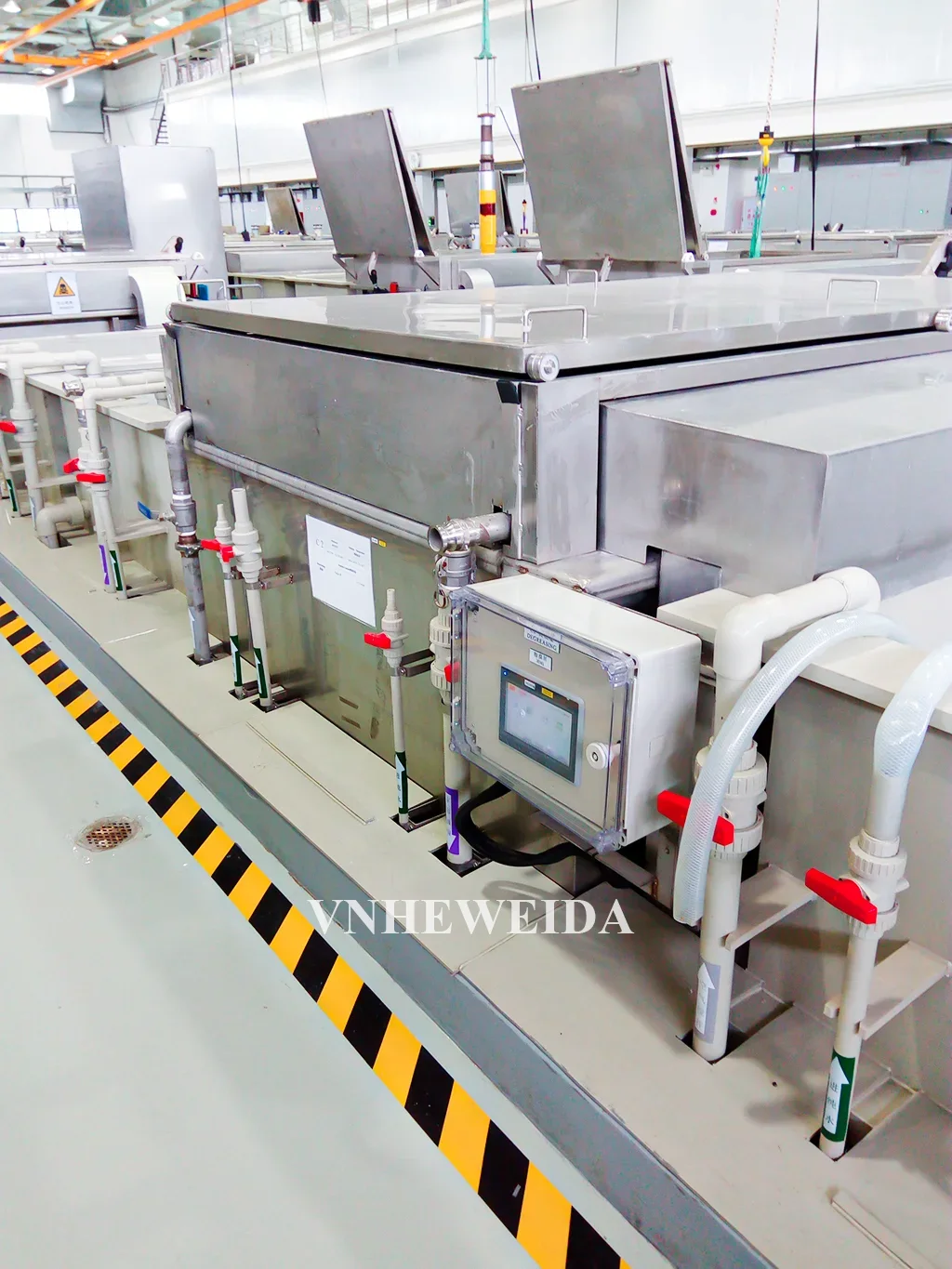 dây chuyền xử lý bề mặt 3